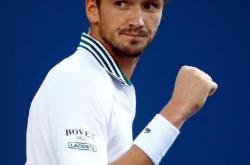 华体会皇马赞助商-CLG血洗DFM，Doinb拿下关键大龙激烈交锋半决赛，强势挺进下一轮