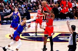 华体会皇马赞助商-包含湖人B队险胜波兰男篮，凯尔·库兹马关键制胜的词条