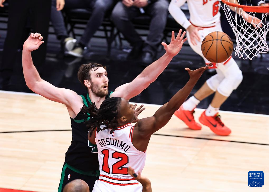 公牛惊险击败凯尔特人 公牛惊险击败凯尔特人