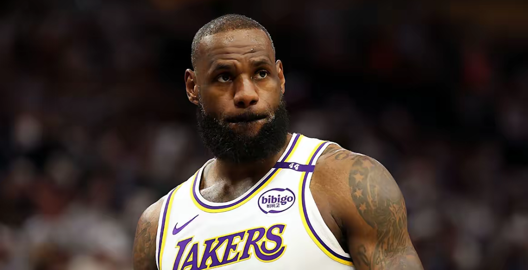 詹姆斯超越积分纪录,创造联盟新纪录成为历史第三 詹姆斯超越积分纪录,创造联盟新纪录成为历史第三