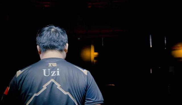 包含GEN血洗FPX,Uzi打出惊人五杀顶尖较量四强赛,留下经典瞬间的词条 包含GEN血洗FPX,Uzi打出惊人五杀顶尖较量四强赛,留下经典瞬间的词条