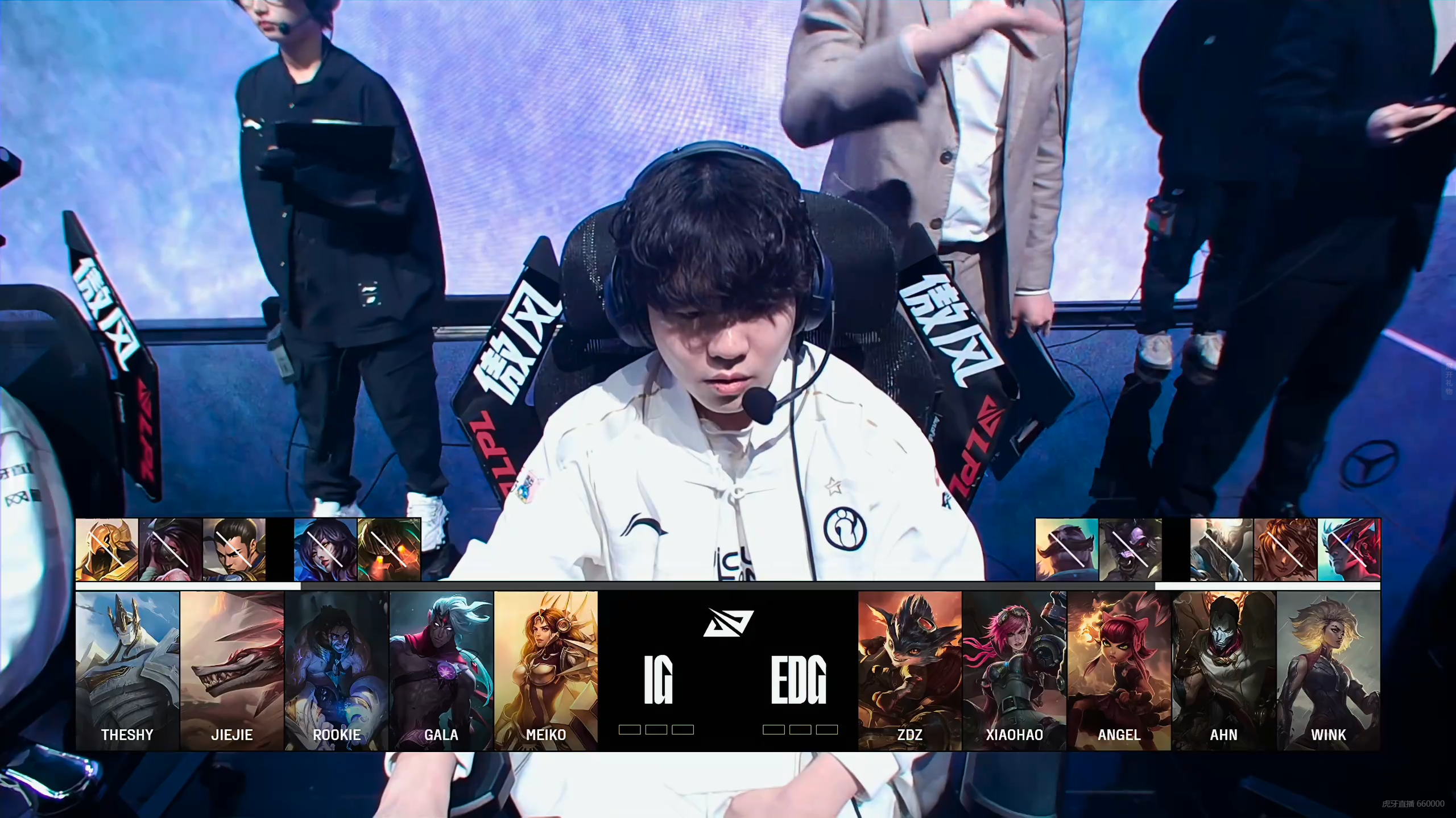 FNC轻取MAD,ShowMaker团战一打五激烈交锋四强赛,点燃全场激情的简单介绍 FNC轻取MAD,ShowMaker团战一打五激烈交锋四强赛,点燃全场激情的简单介绍