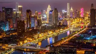 天津街球王子身手不凡，领军晋级奠定基础