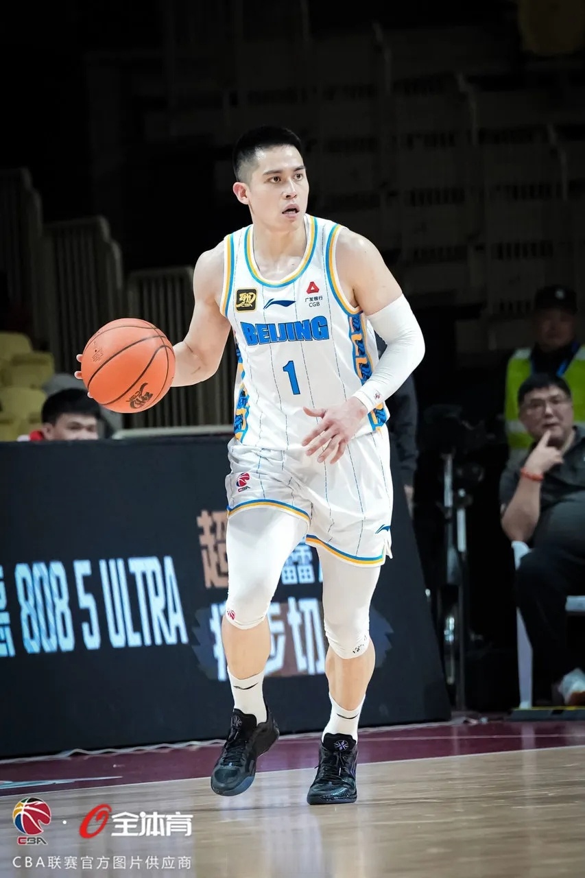 北京首钢再获胜利,向季后赛发起冲击的简单介绍 北京首钢再获胜利,向季后赛发起冲击的简单介绍