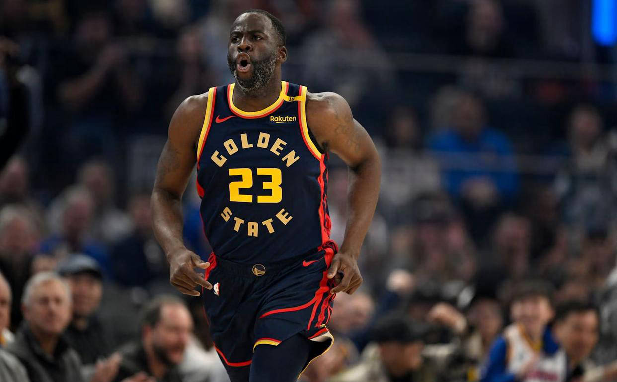 包含勇士队防守持续稳健，打造铁桶阵势的词条