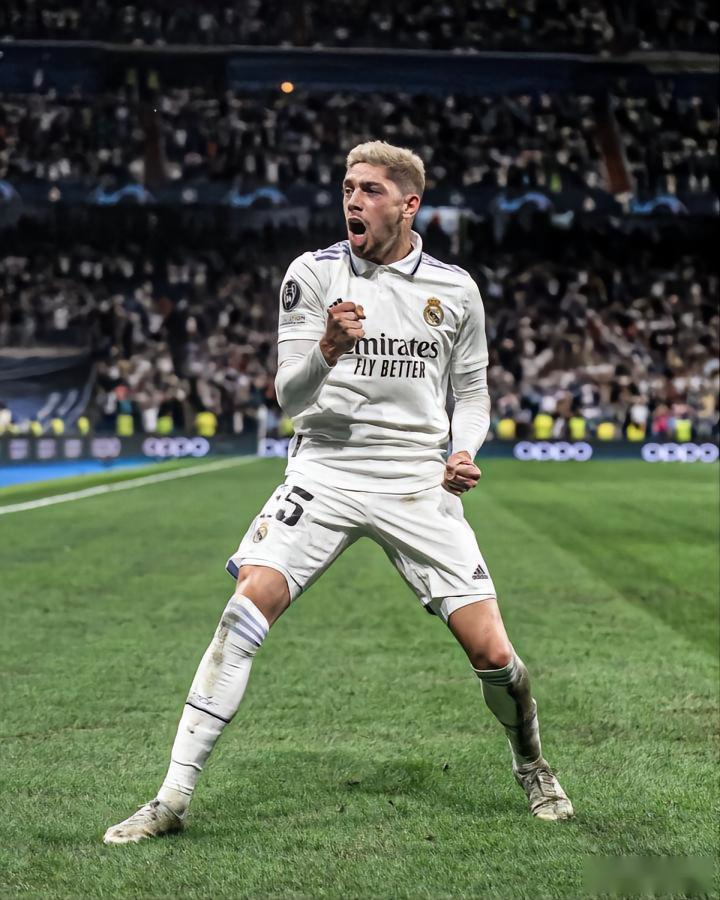 日本力克乌拉圭，贝林厄姆统治全场的简单介绍